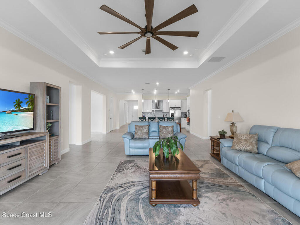 963 Great Belt Circle, Melbourne, FL 32940