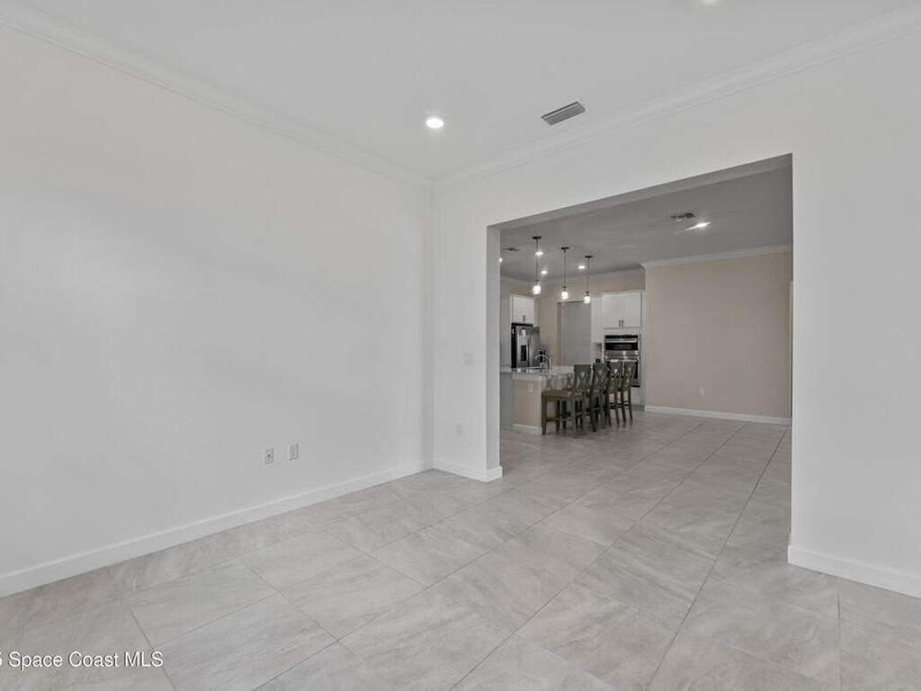 963 Great Belt Circle, Melbourne, FL 32940