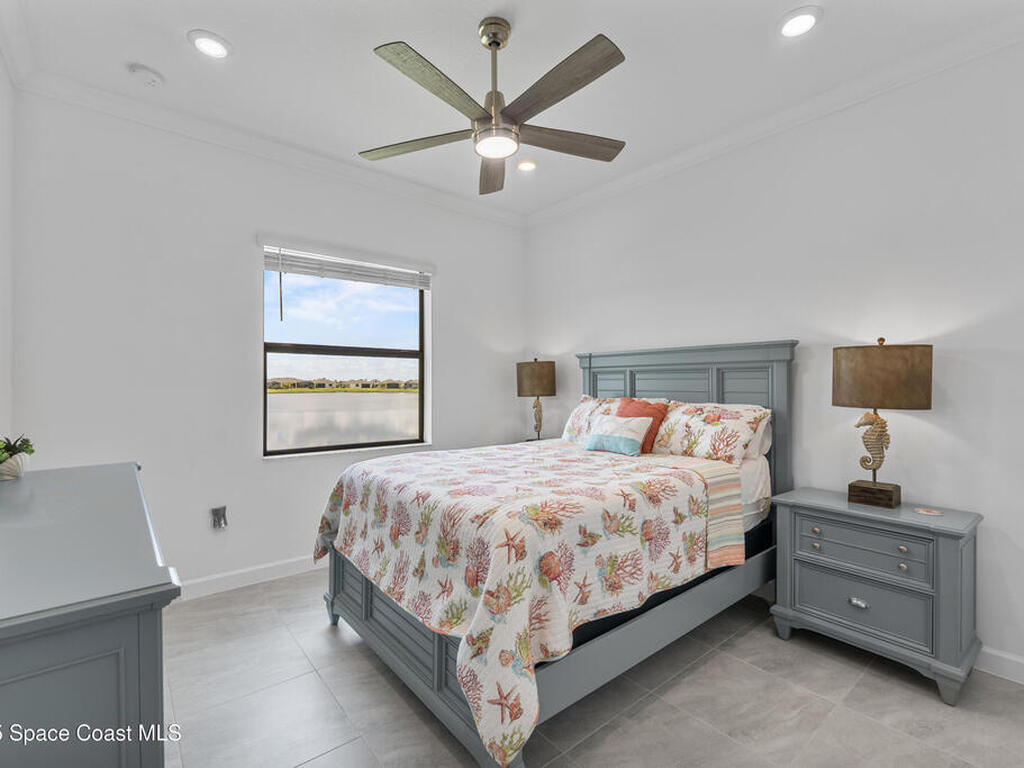 963 Great Belt Circle, Melbourne, FL 32940