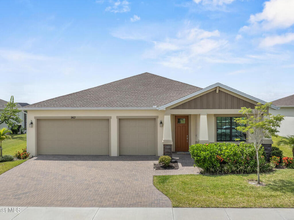 963 Great Belt Circle, Melbourne, FL 32940