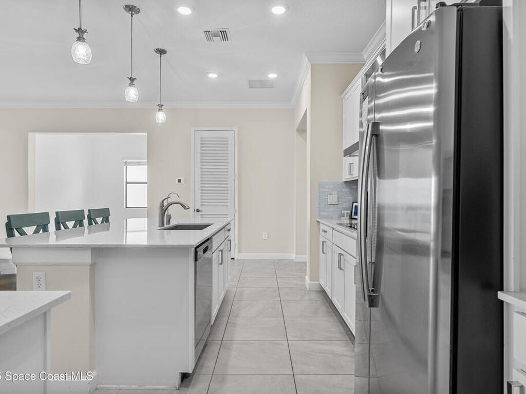 963 Great Belt Circle, Melbourne, FL 32940