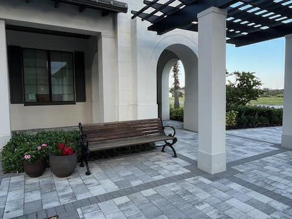 963 Great Belt Circle, Melbourne, FL 32940