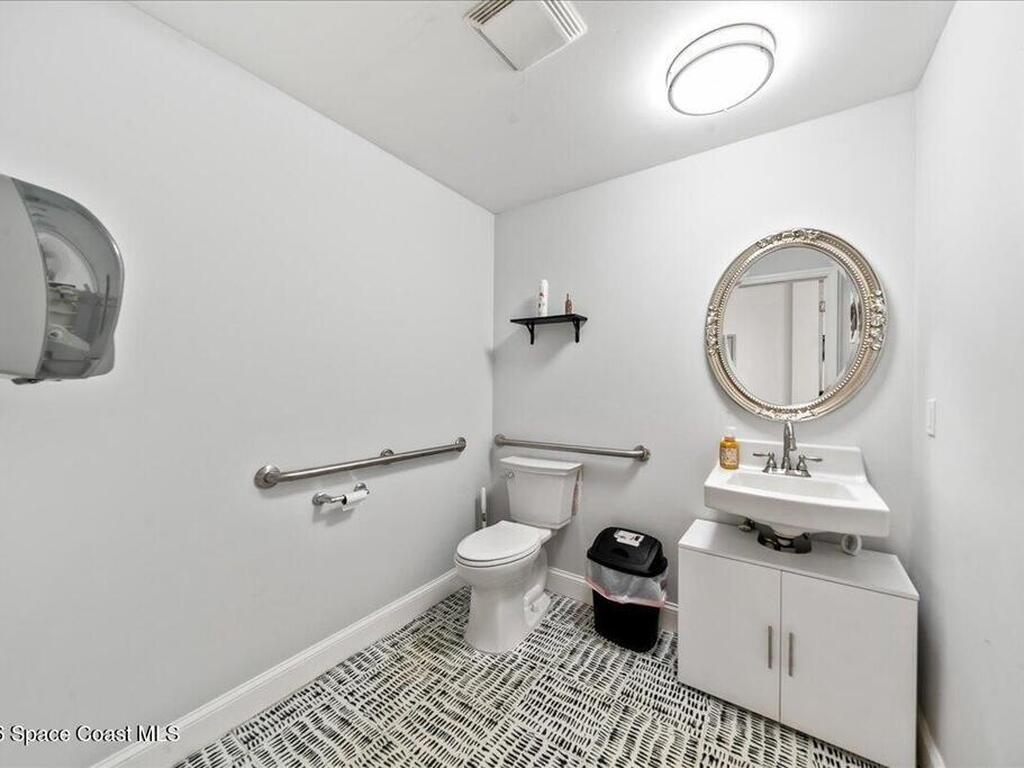 95 S Plumosa Street, Merritt Island, FL 32952