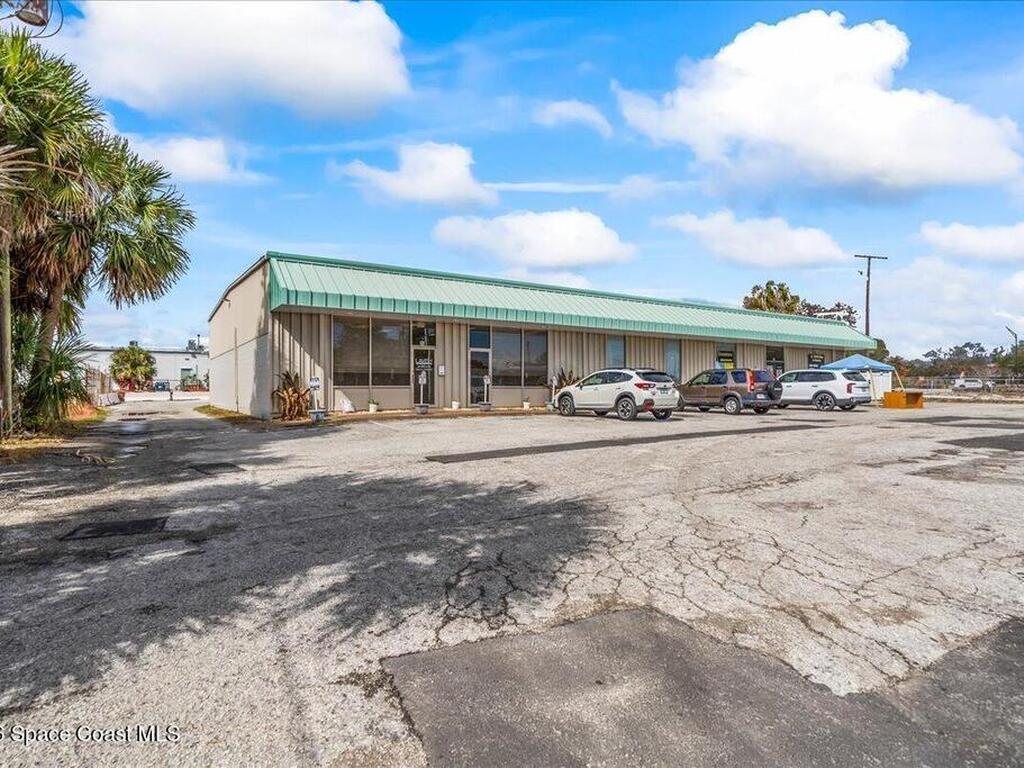 95 S Plumosa Street, Merritt Island, FL 32952