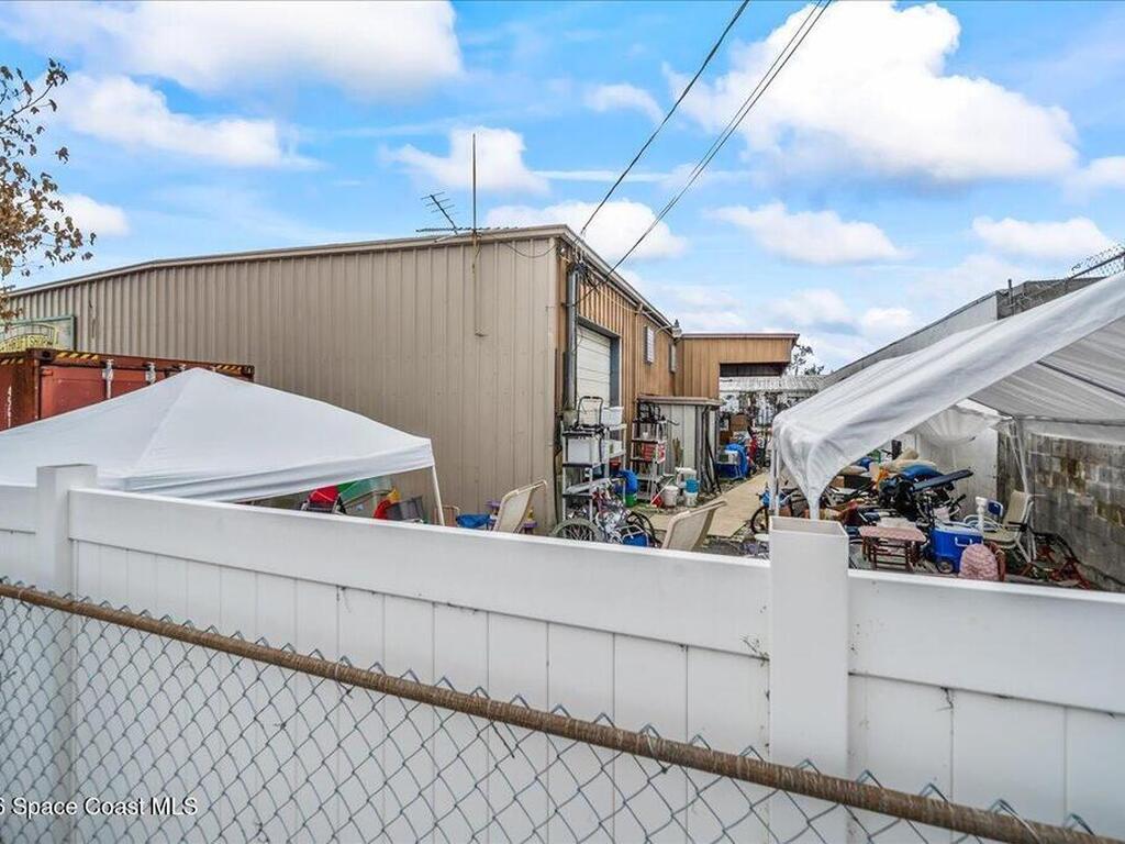 95 S Plumosa Street, Merritt Island, FL 32952