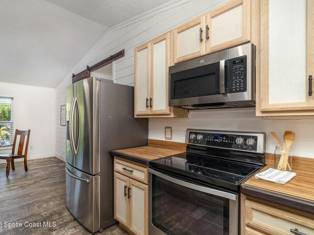 296 Santa Martia Street, Palm Bay, FL 32908