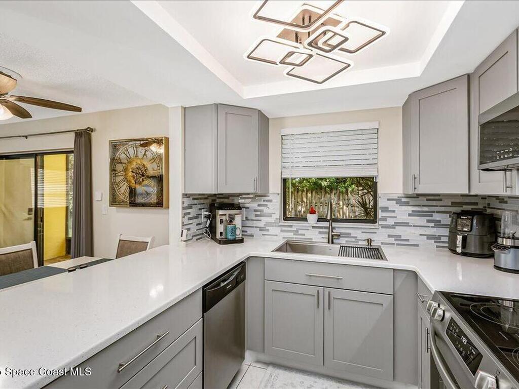 586 N Wickham Road, Melbourne, FL 32935