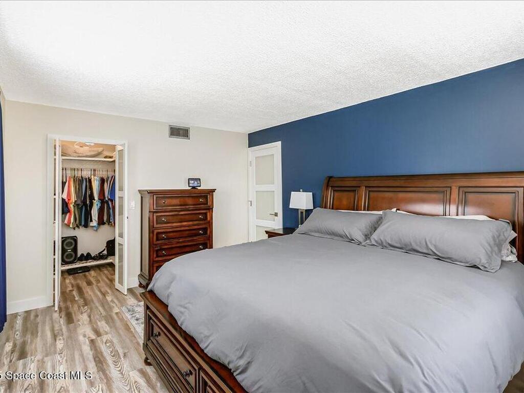 586 N Wickham Road, Melbourne, FL 32935