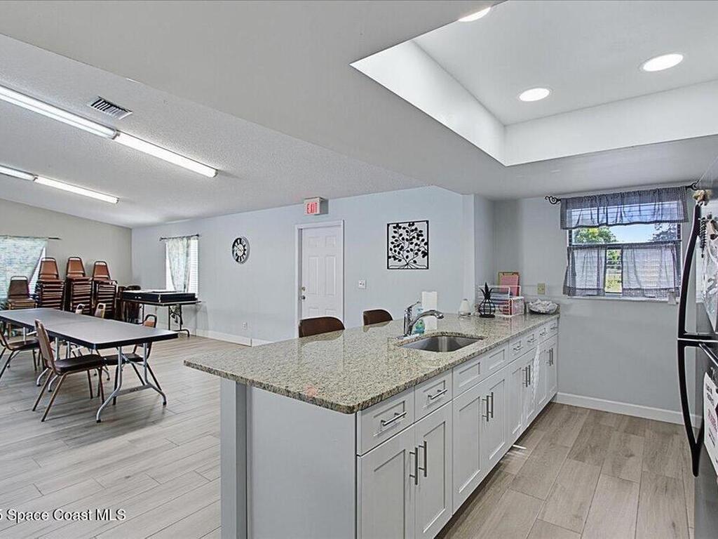 586 N Wickham Road, Melbourne, FL 32935