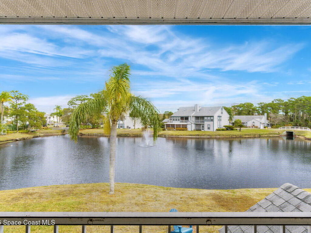 4740 Lake Waterford Way, Melbourne, FL 32901