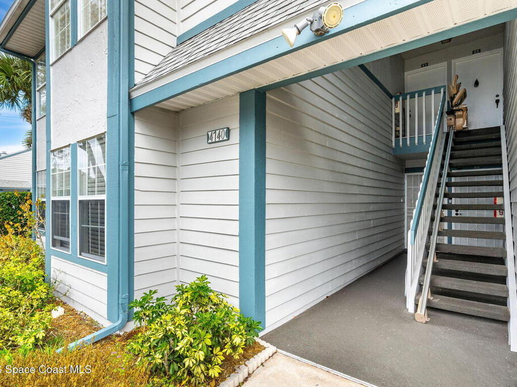 4740 Lake Waterford Way, Melbourne, FL 32901