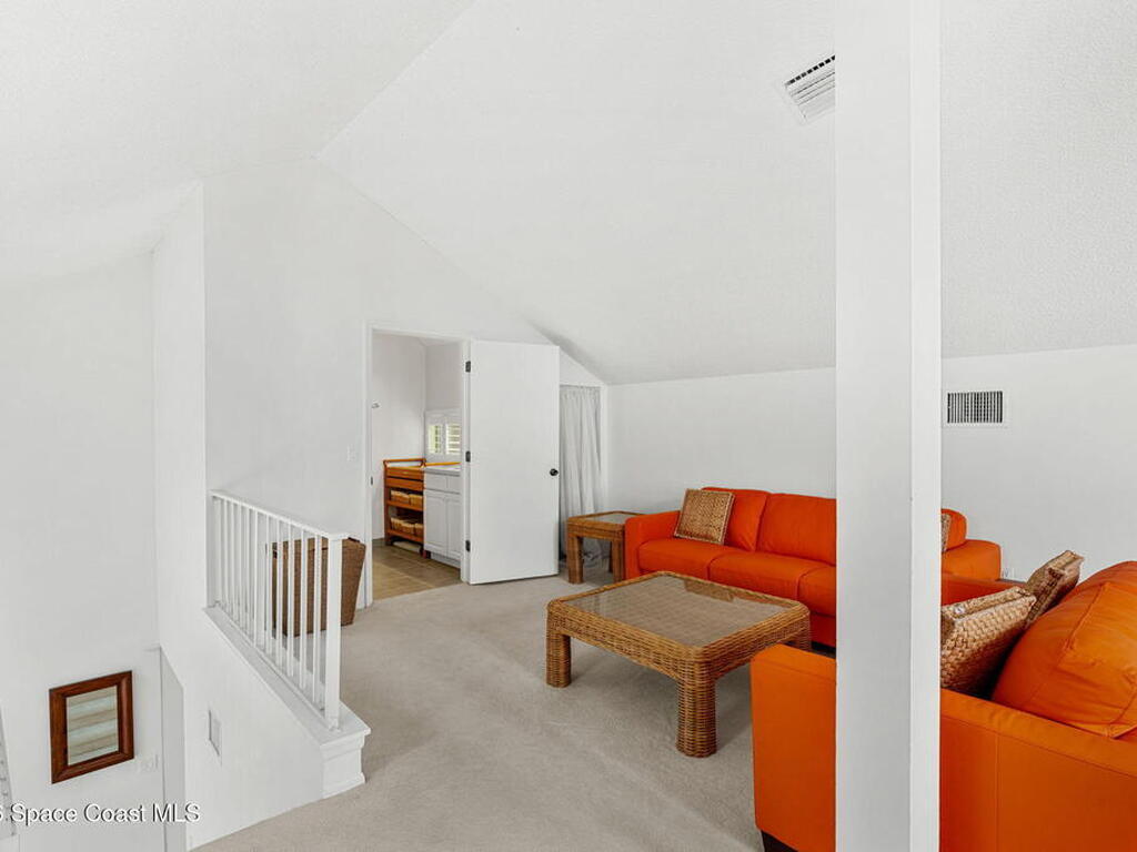 4740 Lake Waterford Way, Melbourne, FL 32901