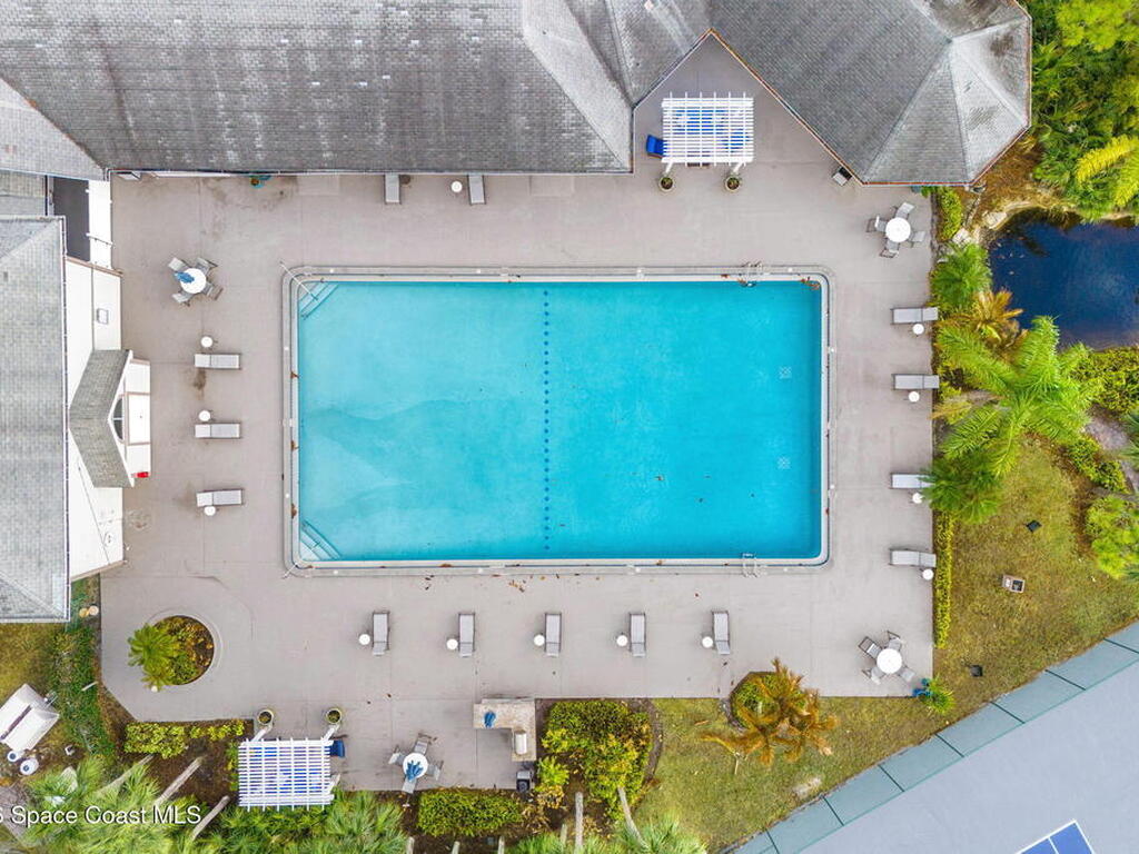 4740 Lake Waterford Way, Melbourne, FL 32901