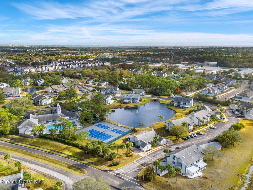 4740 Lake Waterford Way, Melbourne, FL 32901