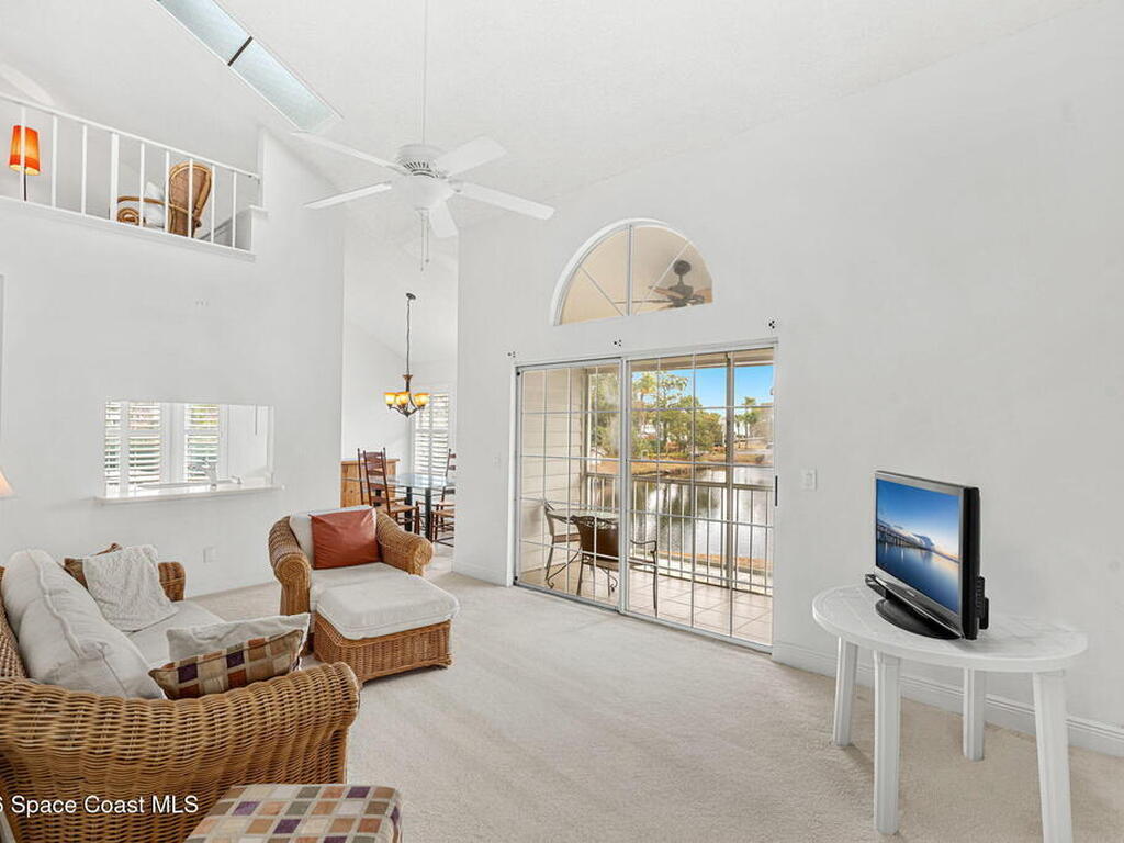 4740 Lake Waterford Way, Melbourne, FL 32901