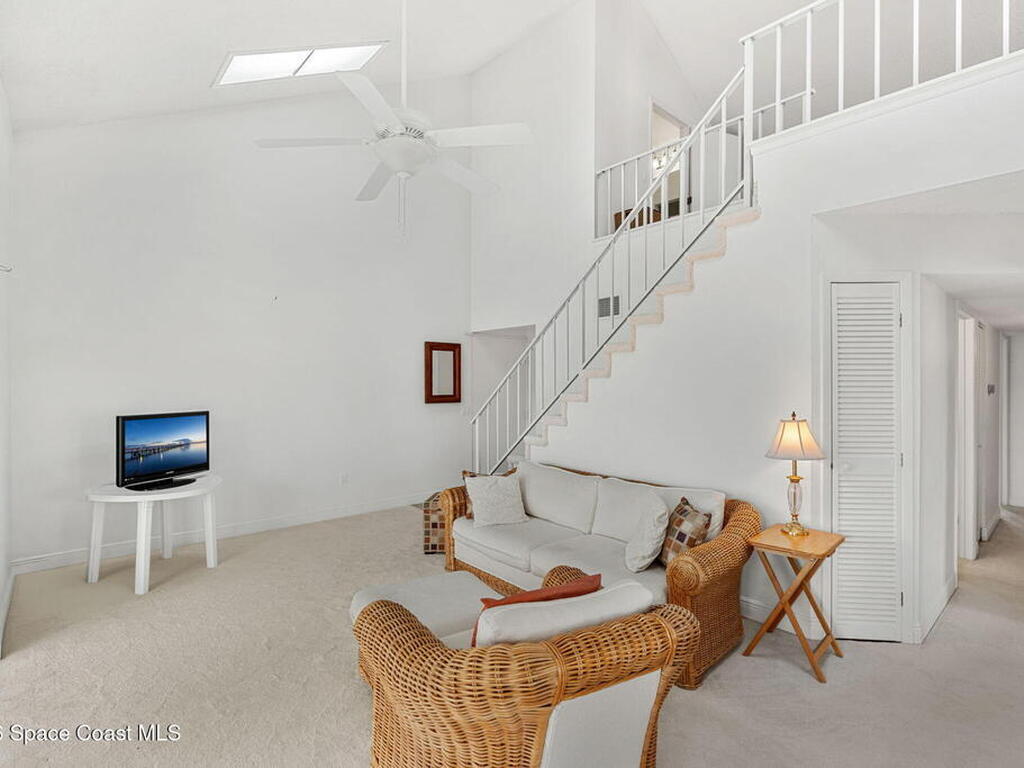 4740 Lake Waterford Way, Melbourne, FL 32901