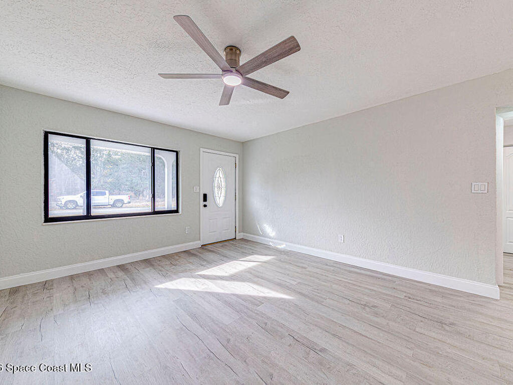 2773 W Hickory Circle, Mims, FL 32754