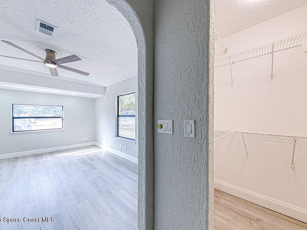 2773 W Hickory Circle, Mims, FL 32754