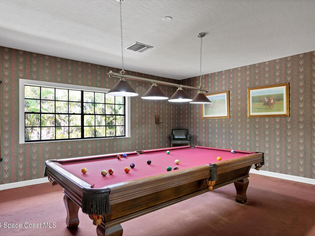 1136 Breezy Way, Sebastian, FL 32958