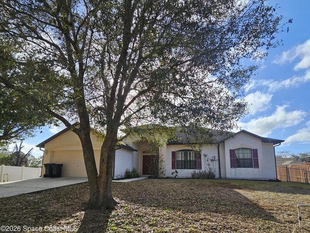 2792 Palisades Drive, Palm Bay, FL 32909