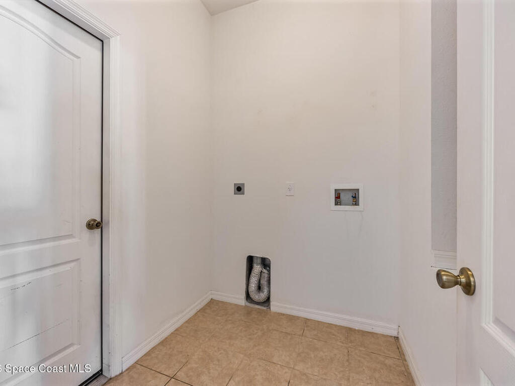 2792 Palisades Drive, Palm Bay, FL 32909