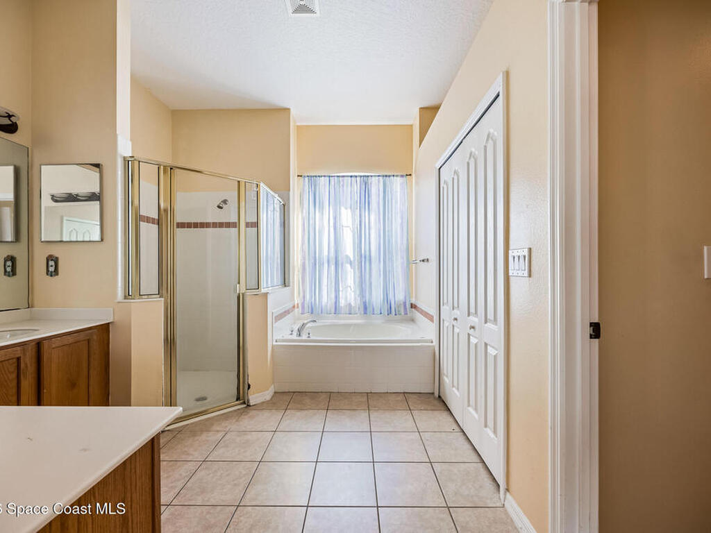 2792 Palisades Drive, Palm Bay, FL 32909