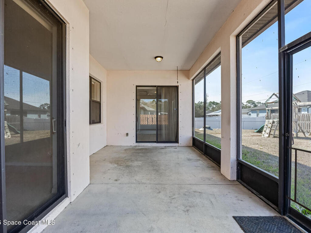 2792 Palisades Drive, Palm Bay, FL 32909