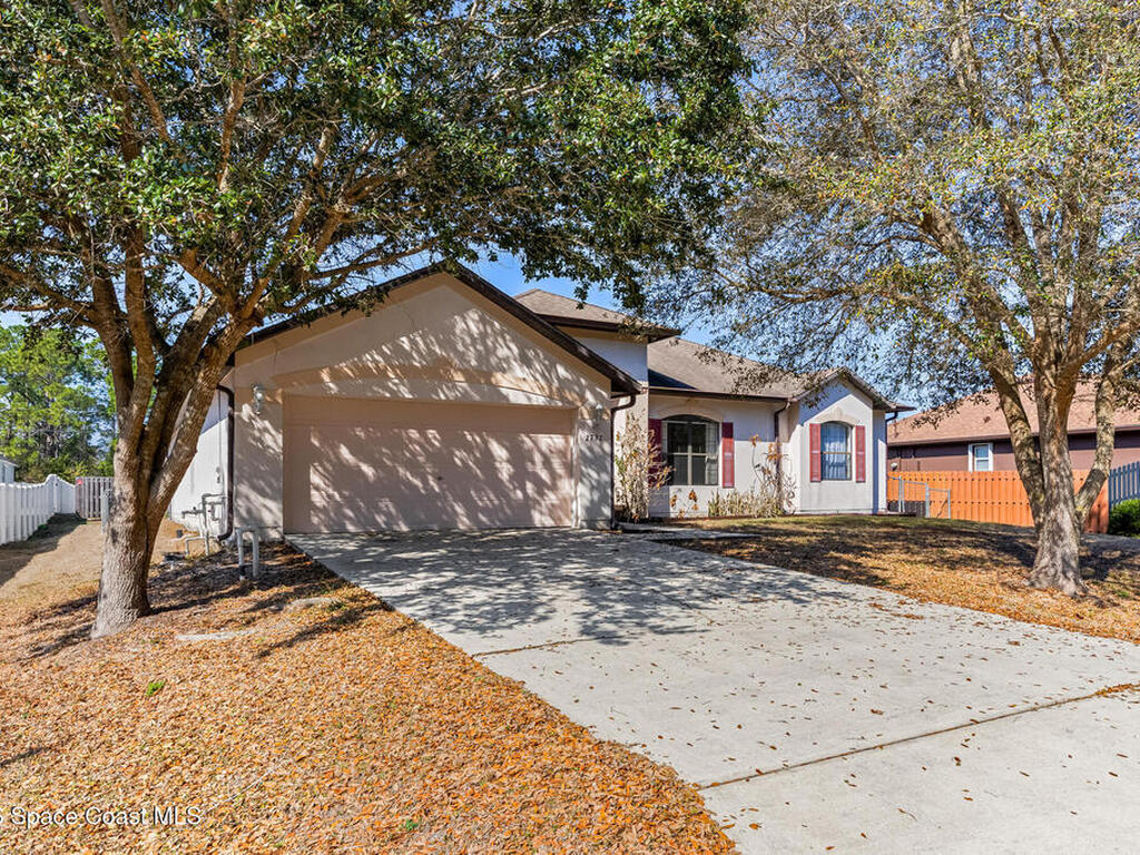 2792 Palisades Drive, Palm Bay, FL 32909