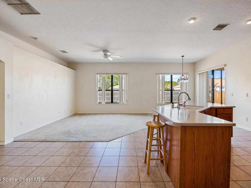 2792 Palisades Drive, Palm Bay, FL 32909