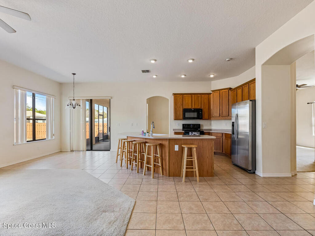 2792 Palisades Drive, Palm Bay, FL 32909