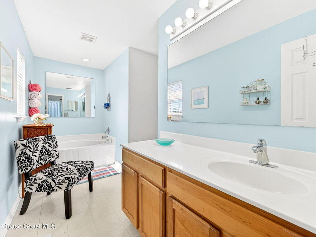 2186 Spring Creek Circle, Palm Bay, FL 32905