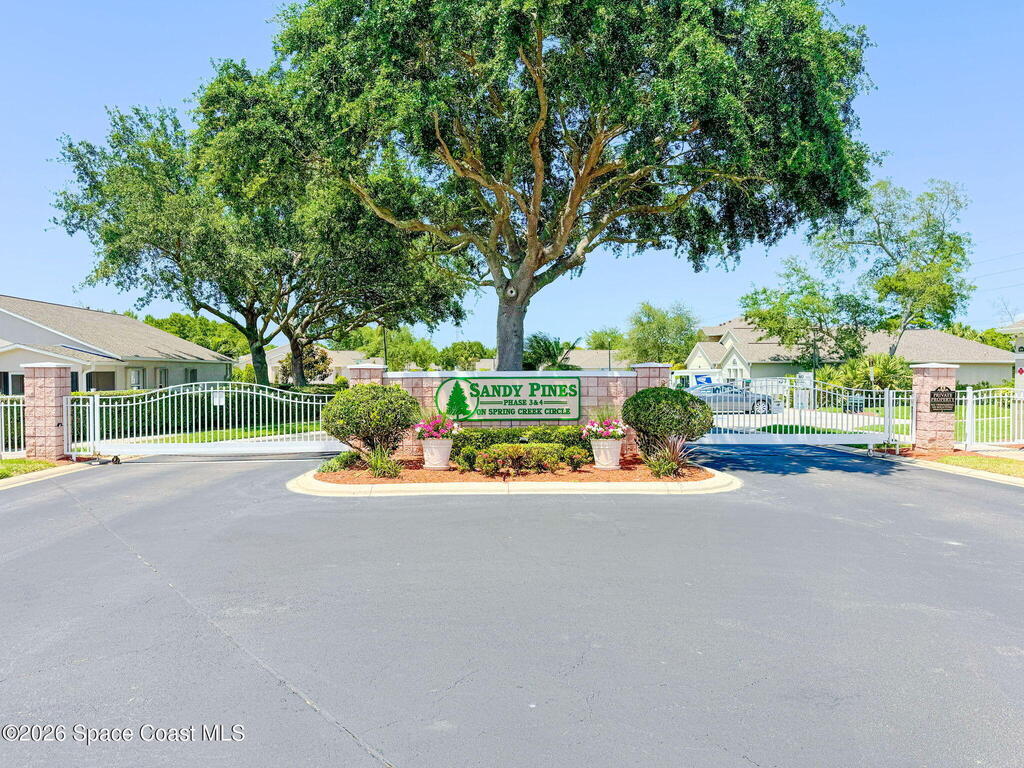 2186 Spring Creek Circle, Palm Bay, FL 32905