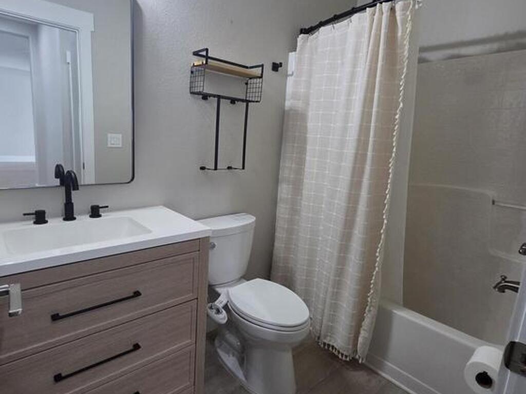 1780 Bridgeport Circle, Rockledge, FL 32955