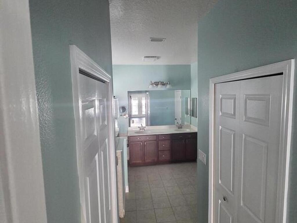 1780 Bridgeport Circle, Rockledge, FL 32955