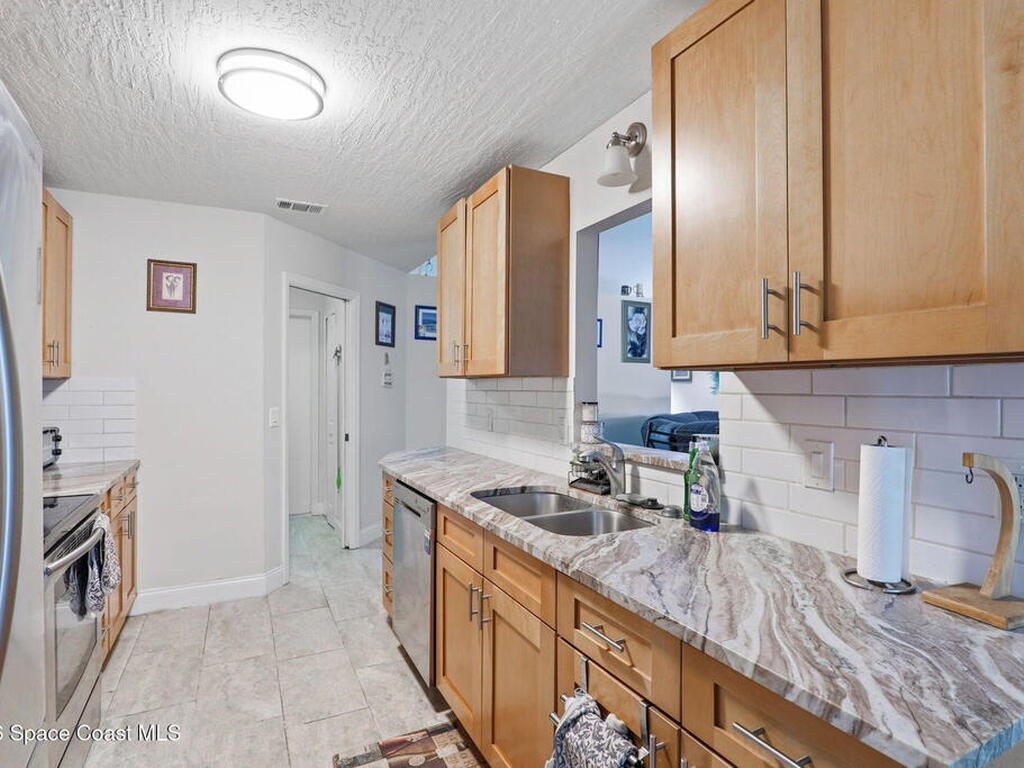 1299 Stadt Road, Palm Bay, FL 32907