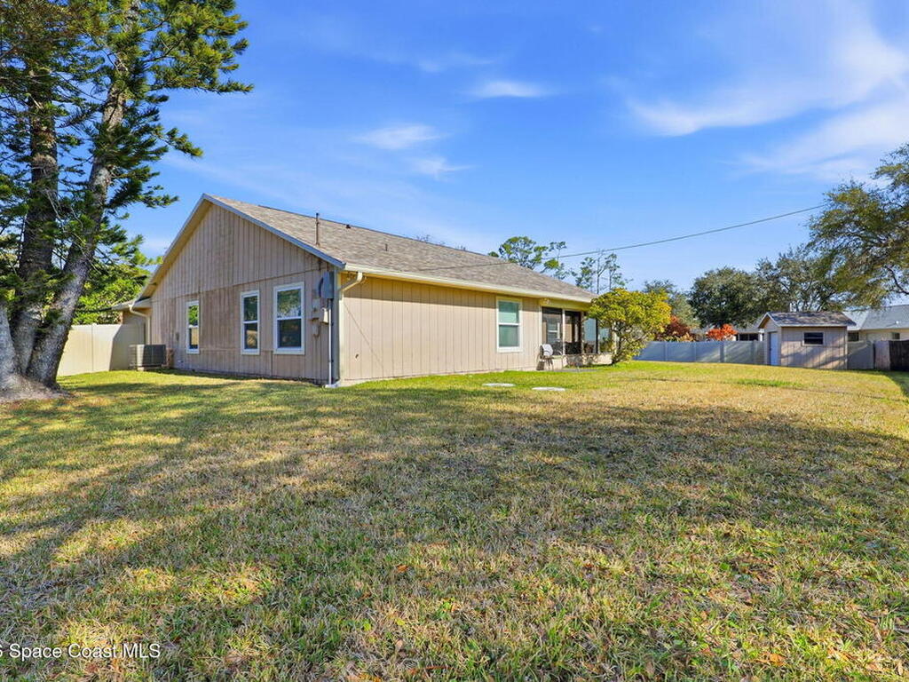 1299 Stadt Road, Palm Bay, FL 32907