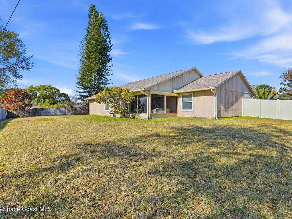 1299 Stadt Road, Palm Bay, FL 32907