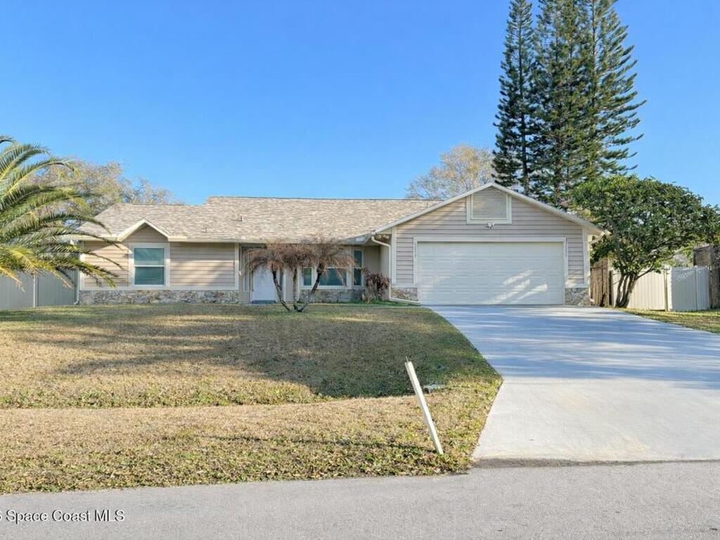 1299 Stadt Road, Palm Bay, FL 32907