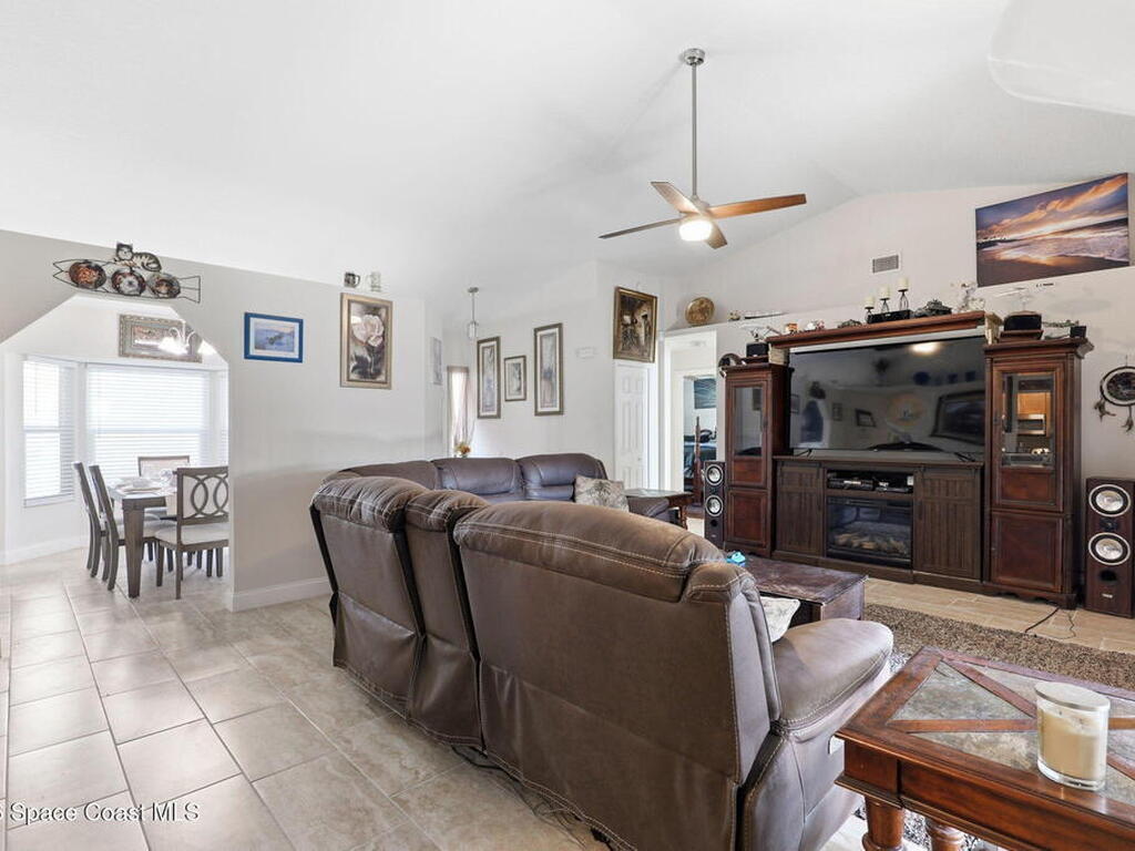 1299 Stadt Road, Palm Bay, FL 32907