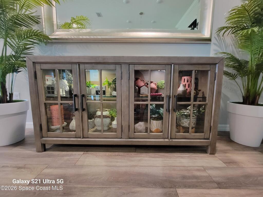 8481 Laguna Circle, Micco, FL 32976