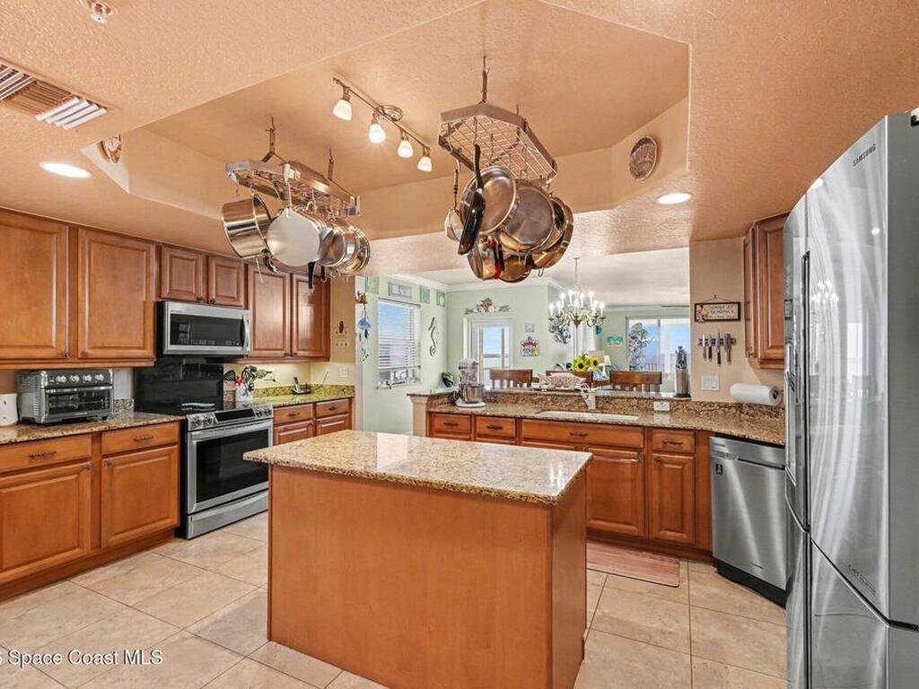 5 Indian River Avenue, Titusville, FL 32796