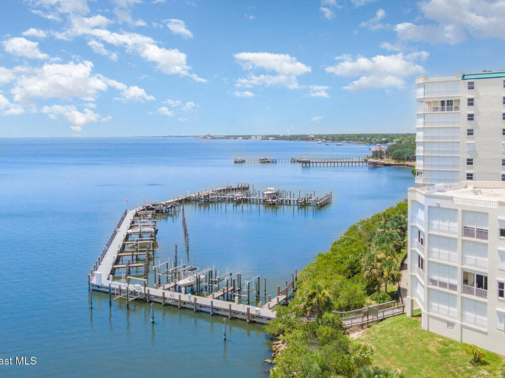 5 Indian River Avenue, Titusville, FL 32796