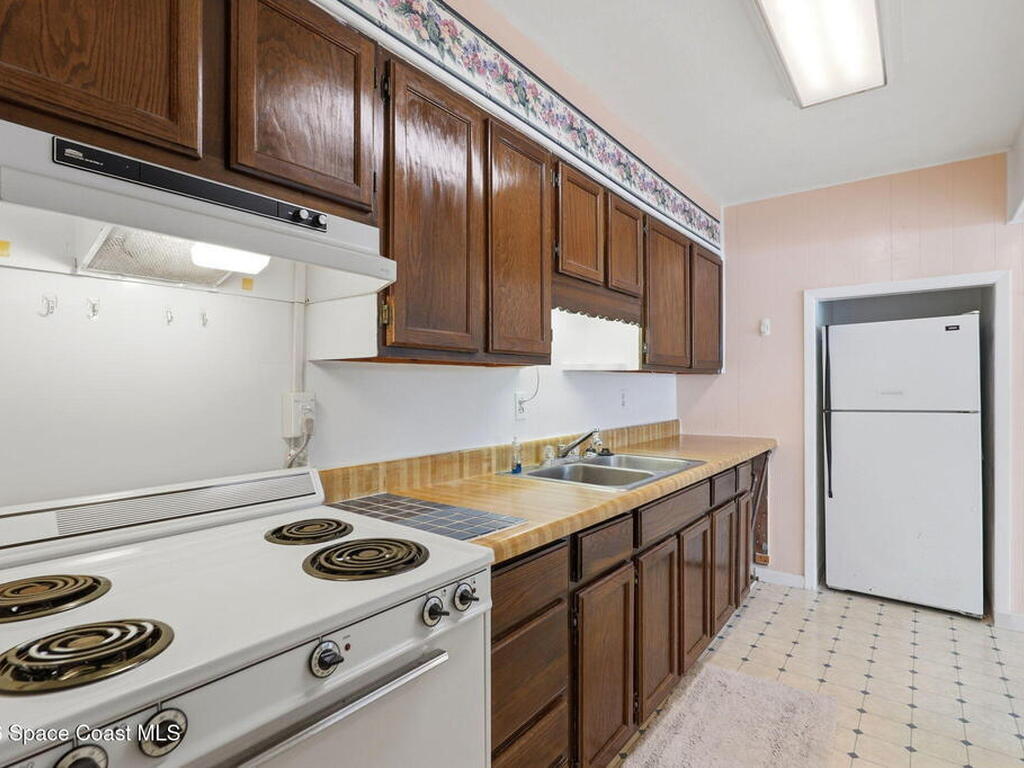 302 Lincoln Avenue, Cape Canaveral, FL 32920