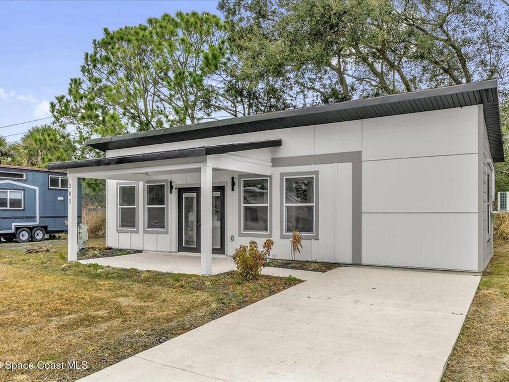 205 Flamingo Drive, Cocoa, FL 32926