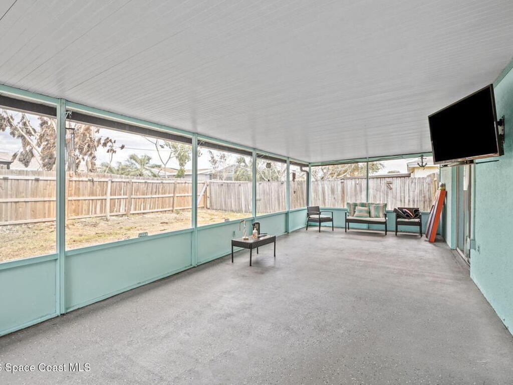 2545 Raintree Lake Circle, Merritt Island, FL 32953