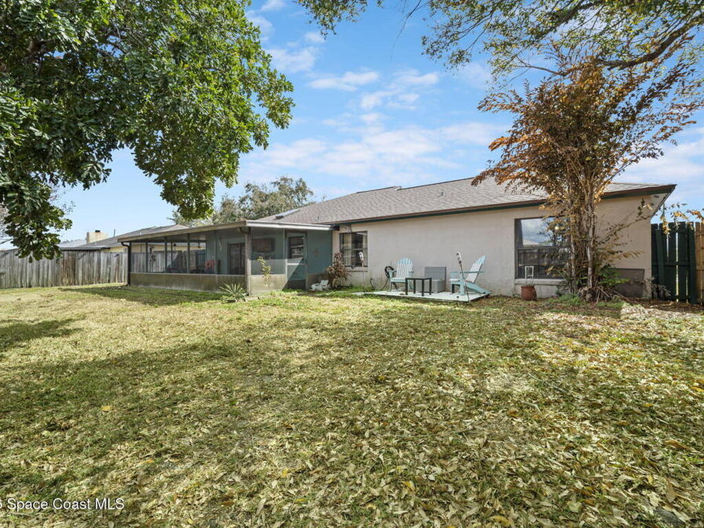 2545 Raintree Lake Circle, Merritt Island, FL 32953