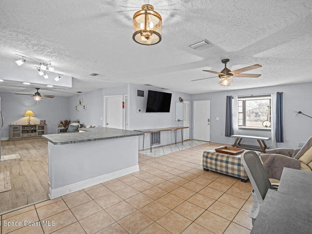 2545 Raintree Lake Circle, Merritt Island, FL 32953