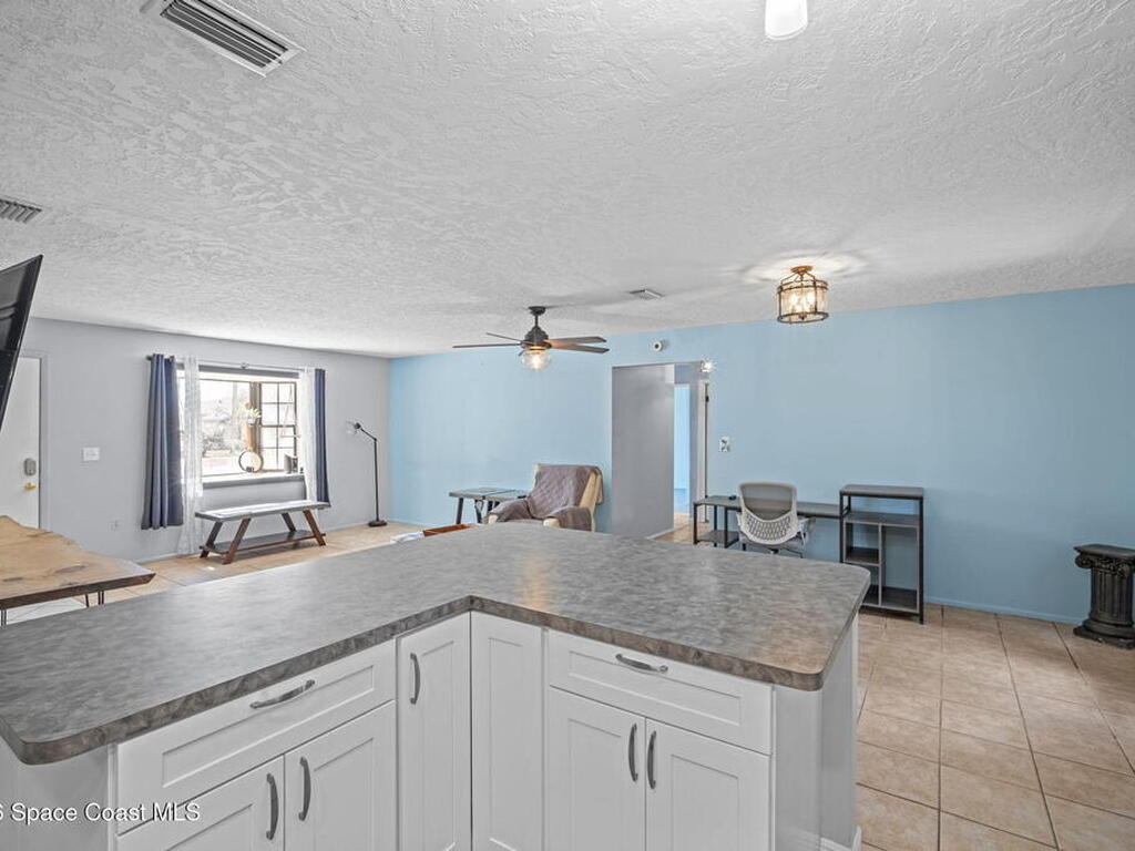 2545 Raintree Lake Circle, Merritt Island, FL 32953