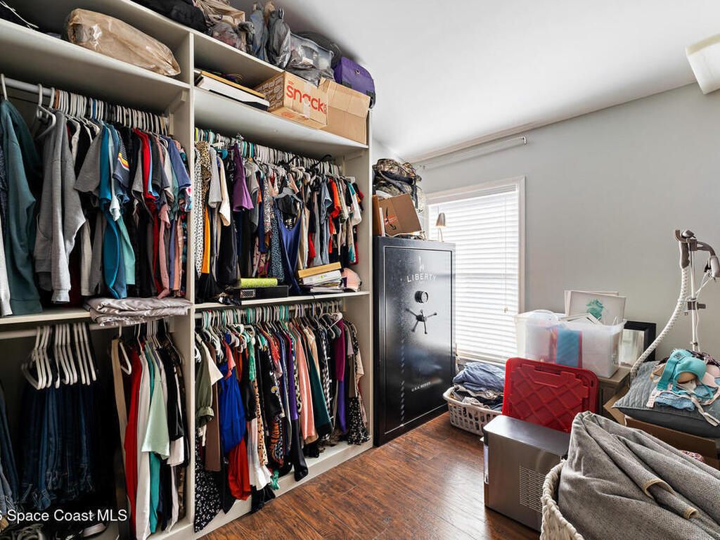 940 Shaw Circle, Suntree, FL 32940