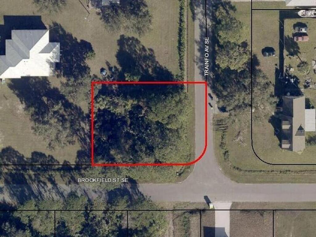 3296 Trainfo (Cor Brookfield) Avenue, Palm Bay, FL 32909